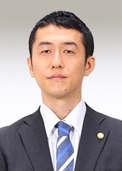 新潟 所長 弁護士 荒居 聖